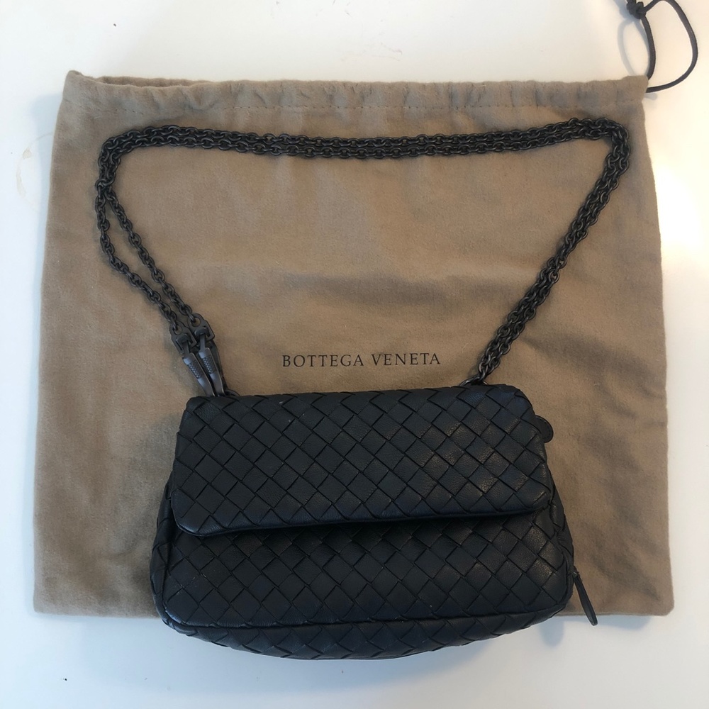 Bottega Veneta Intrecciato Leather Shoulder Bag - Picture 1 of 10